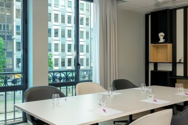 10-SCENEO BOURGOGNE-REALISATION-HOTEL ALOFT